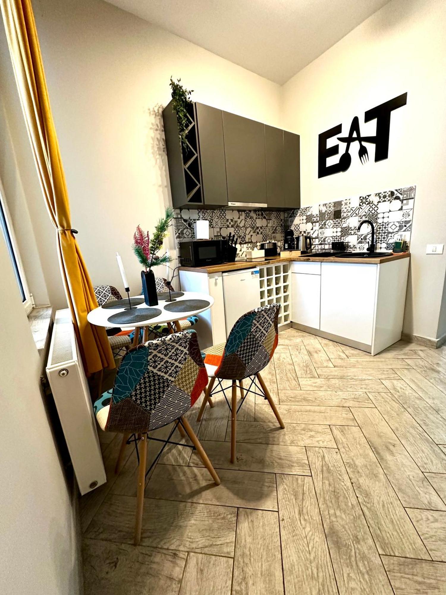 Stay Inn Central Brasov Apartments מראה חיצוני תמונה